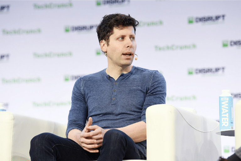 sam-altman-preve-um-futuro-transformado-pela-ia-onde-a-prosperidade-compartilhada-sera-alcancada