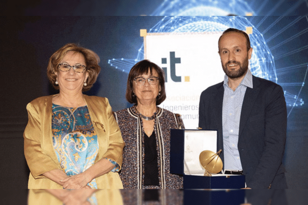 natalia-rodriguez-nunez-milara-saturno-labs-premio-ia-big-data-madrid