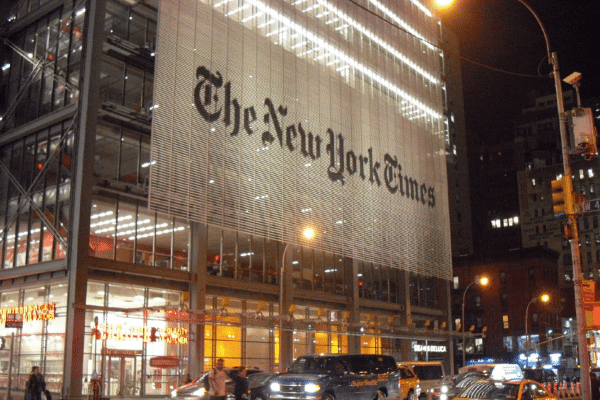 new-york-times-codigo-fuente-chatgpt-denuncia